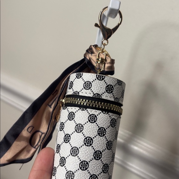 Mini Zip Keychain/bag charm w/twilly - Picture 4 of 8